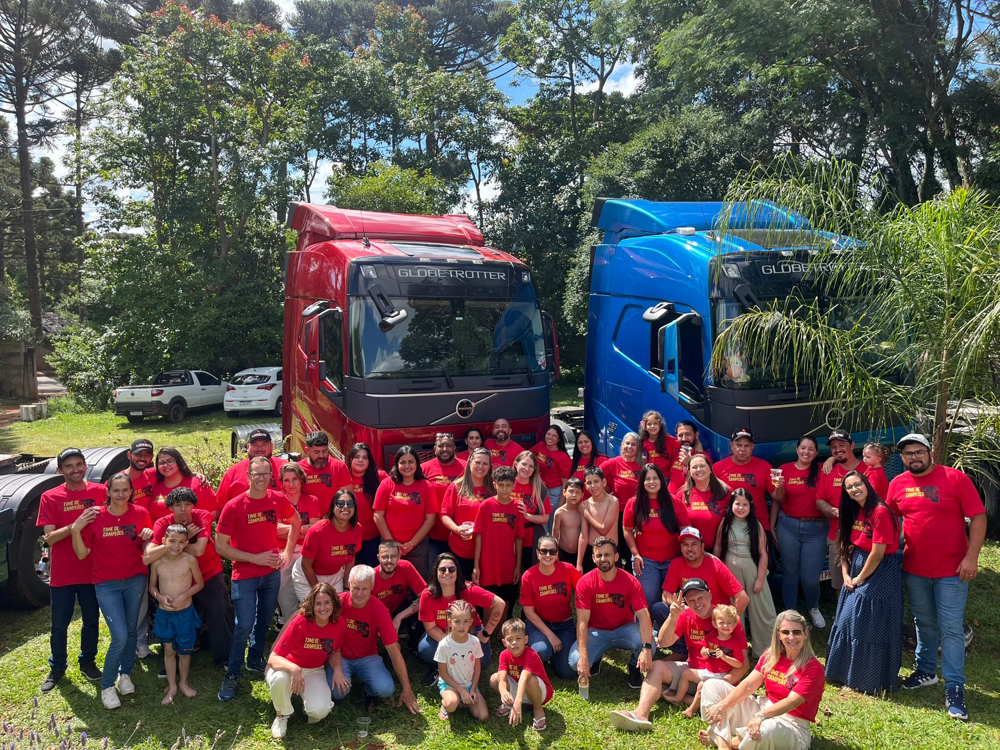 Equipe e familiares da Transporte Lorenzi