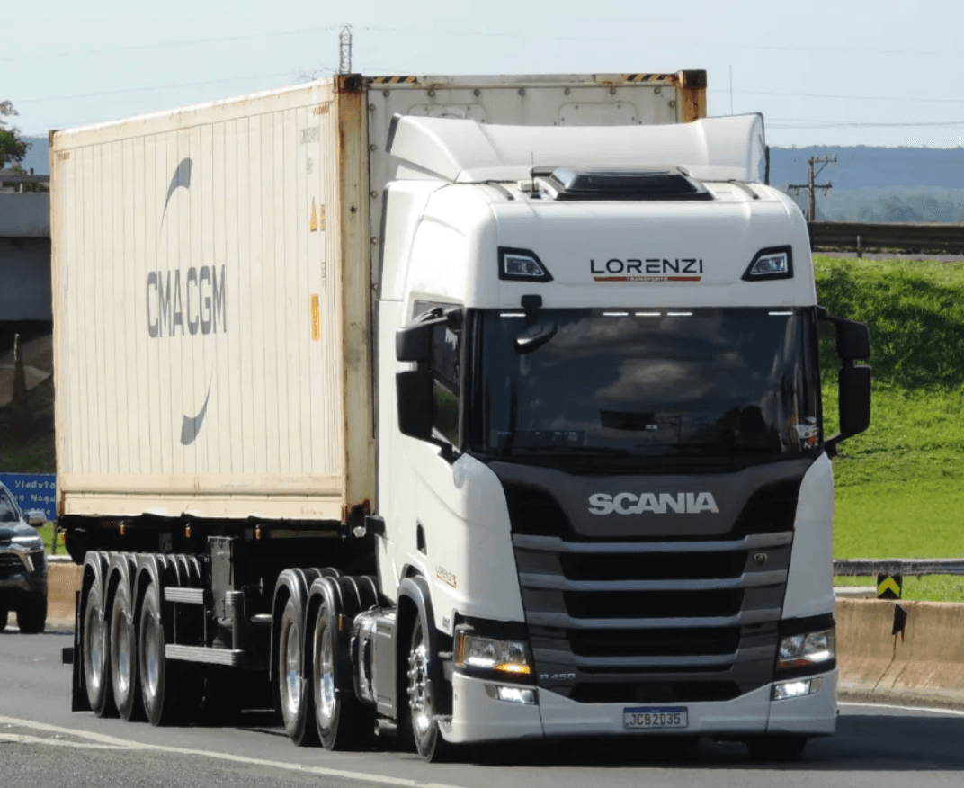 Veículo da frota Lorenzi – foto 13