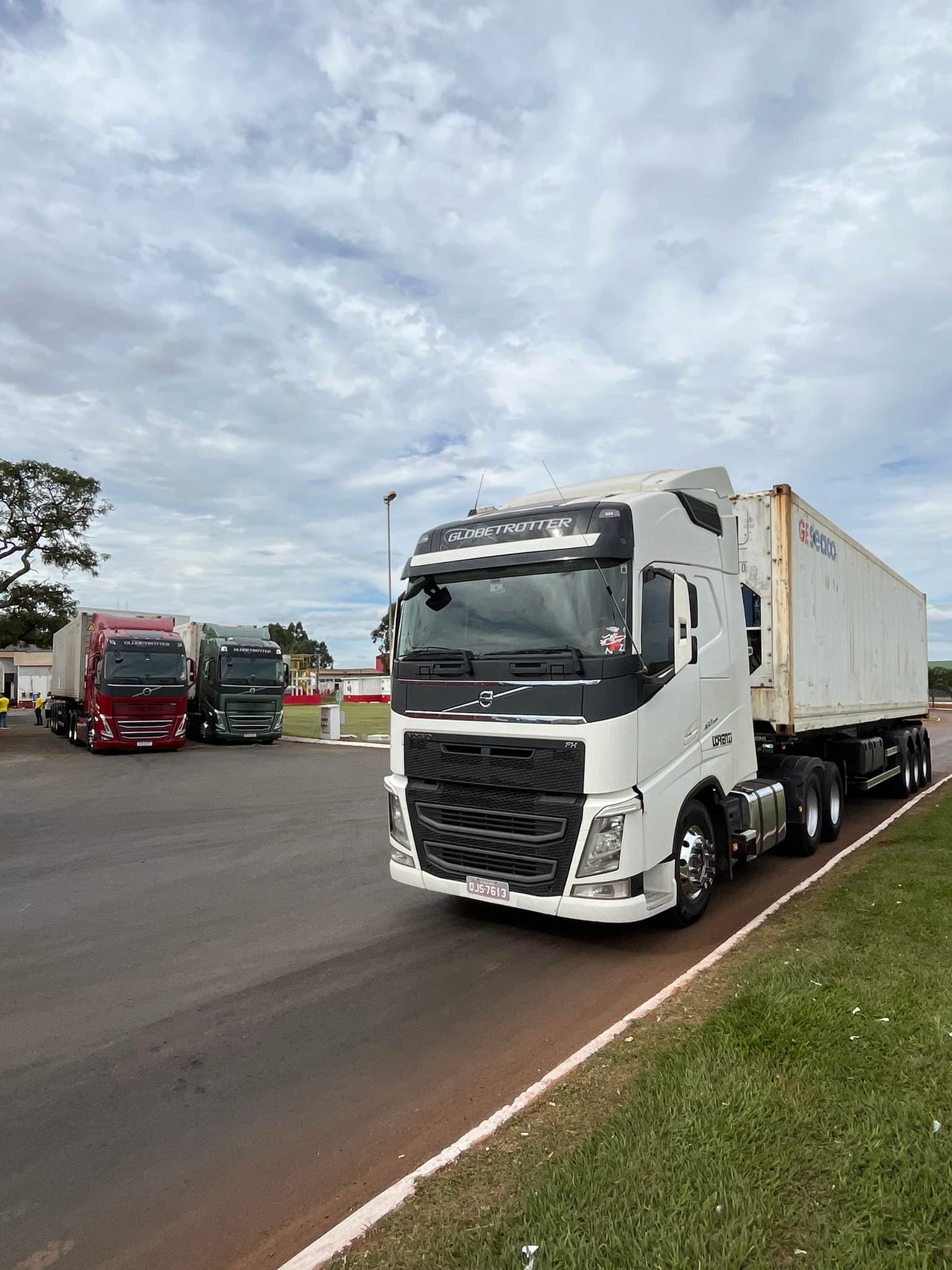 Veículo da frota Lorenzi – foto 4