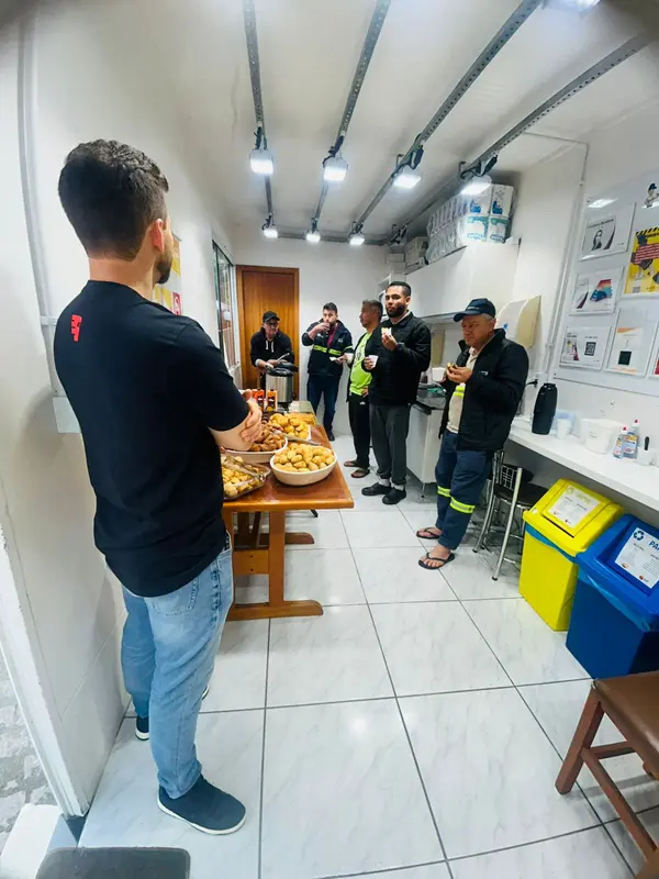 Encontro do Setembro Amarelo sobre valorização da vida na Transporte Lorenzi.